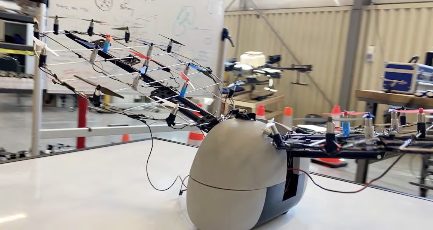 Articulated ring-wing eVTOL architecture